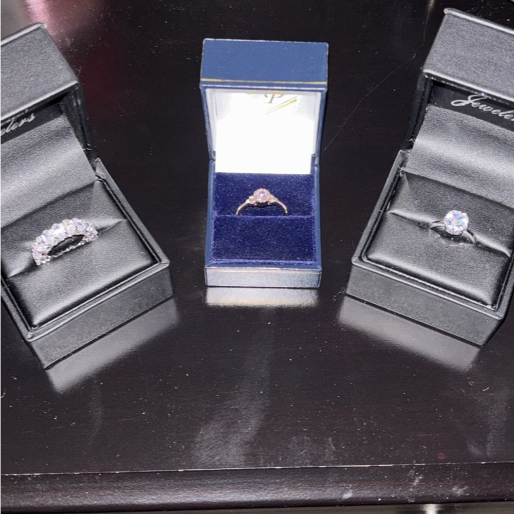 Elegant Women's Rings